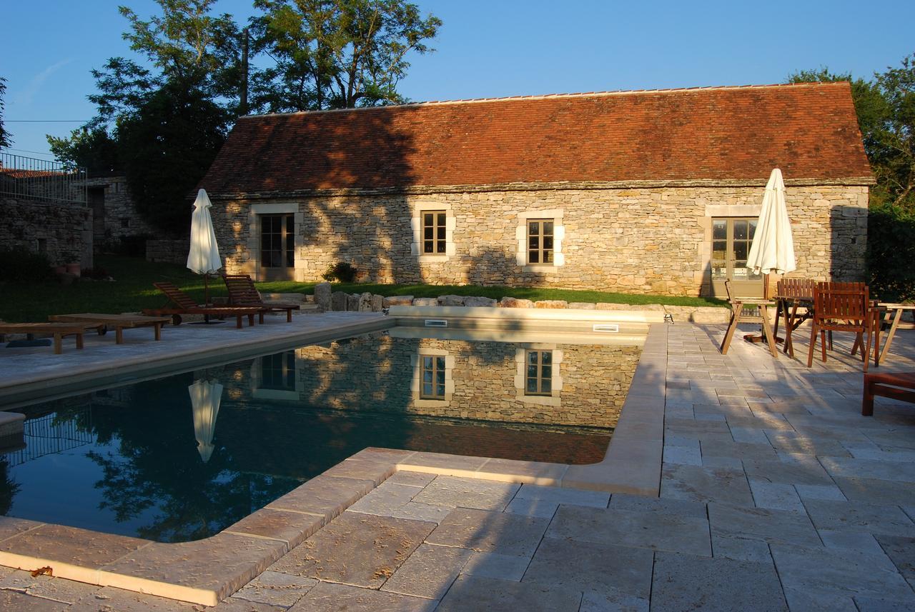 Mas De Garrigue Bed & Breakfast Calvignac Exterior photo